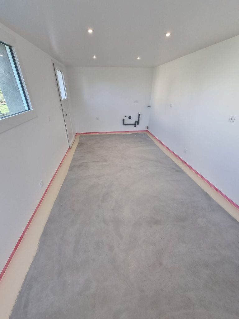 Peinture de sol de garage à Calan 1