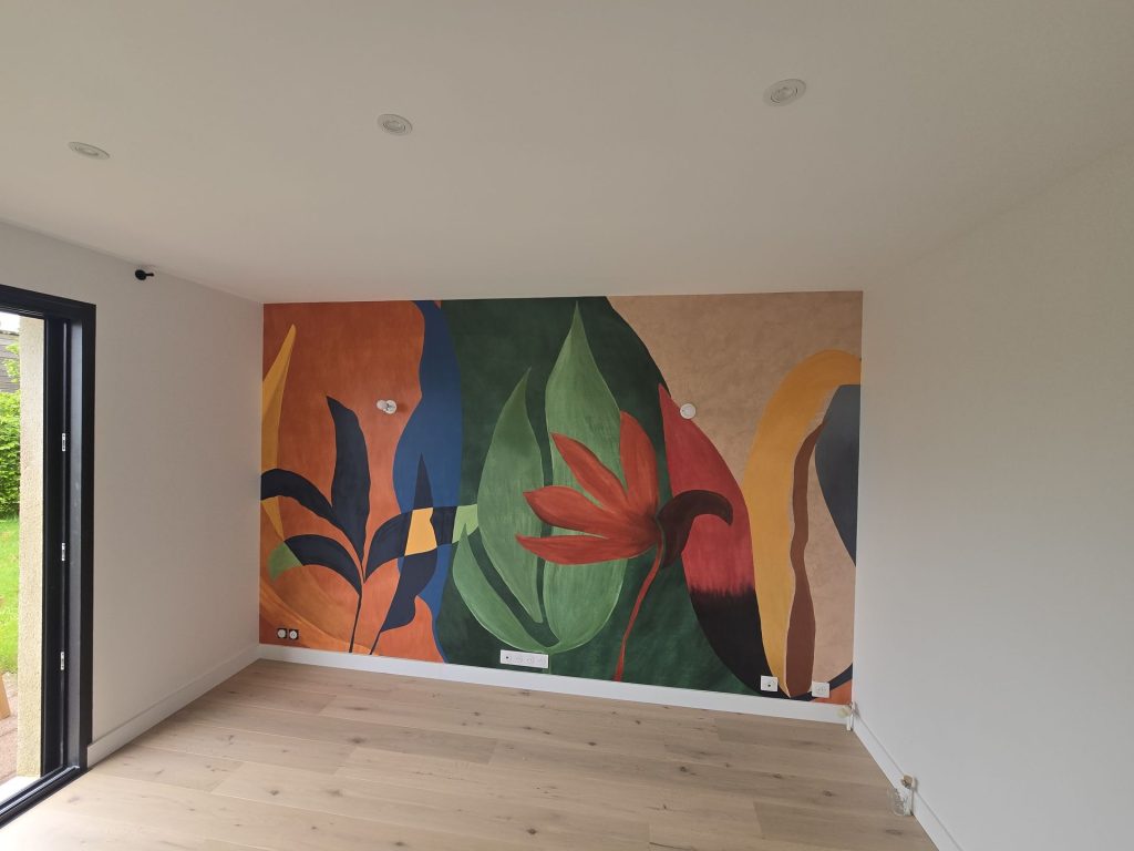 Remise en peinture et pose de papier peint à Mellac 4